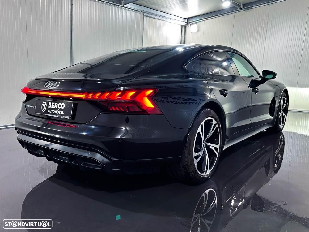 Audi e-tron GT - 5