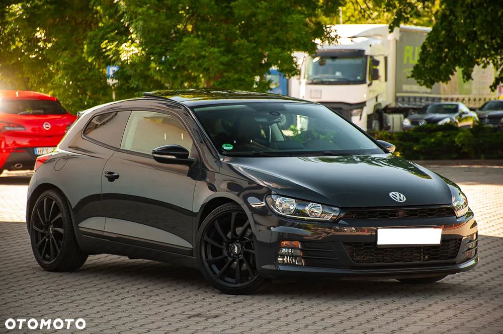 Volkswagen Scirocco 2.0 TSI (BlueMotion Technology) DSG - 7
