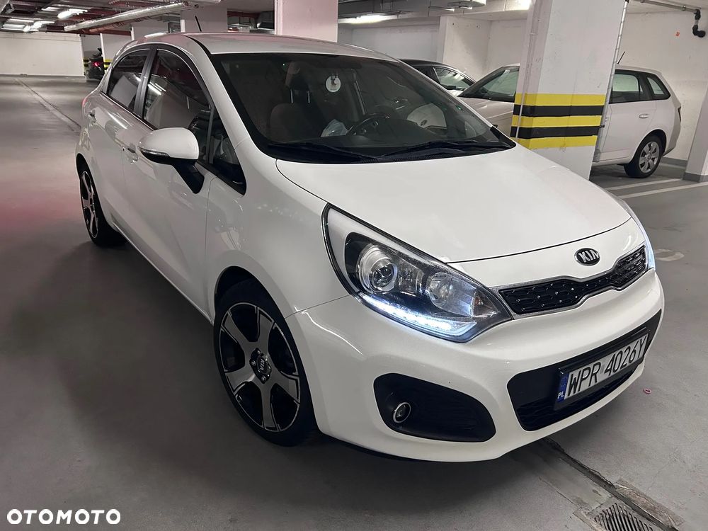Kia Rio 1.2 Dream Team Edition - 1