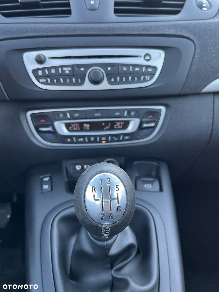 Renault Scenic - 7