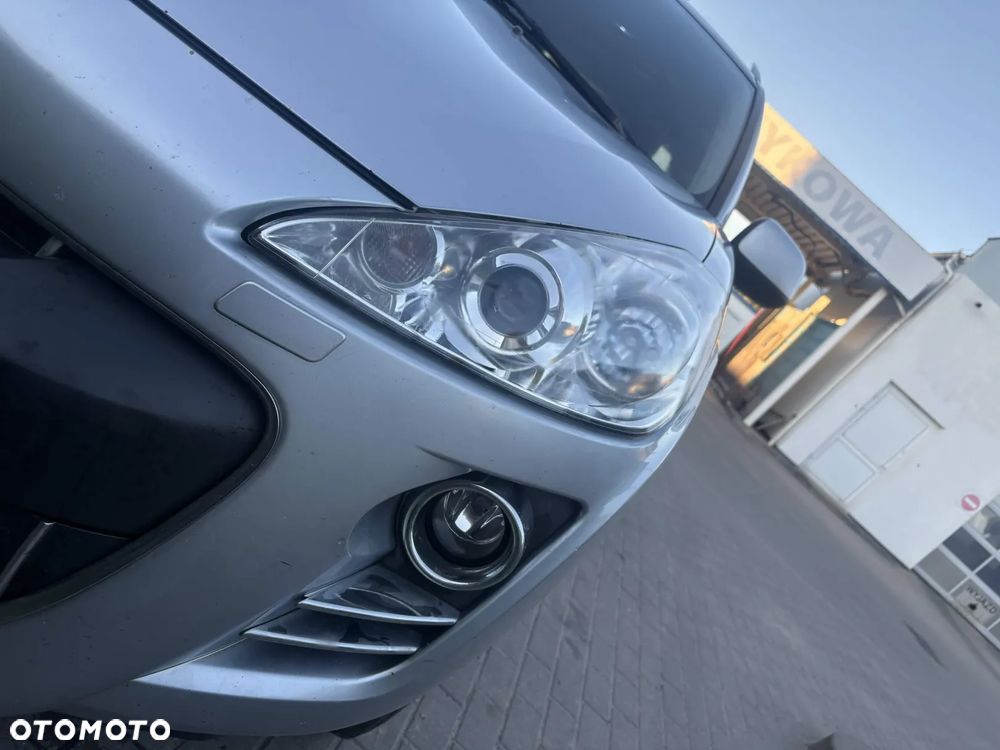 Peugeot 4007 2.2HDi Platinum - 16