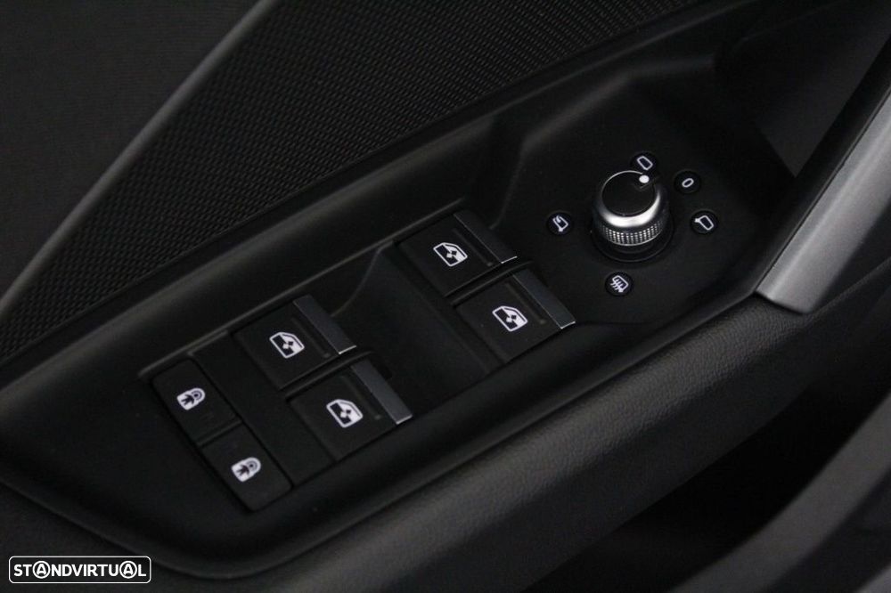 Audi A3 Limousine 30 TFSI Advanced S tronic - 21