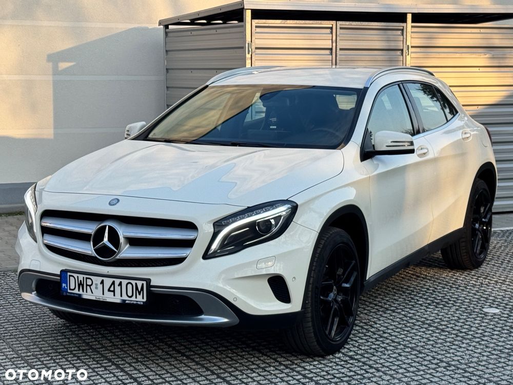 Mercedes-Benz GLA 200 7G-DCT - 1