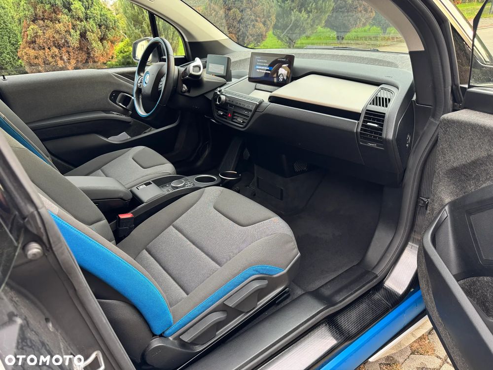 BMW i3 (120 Ah) - 12