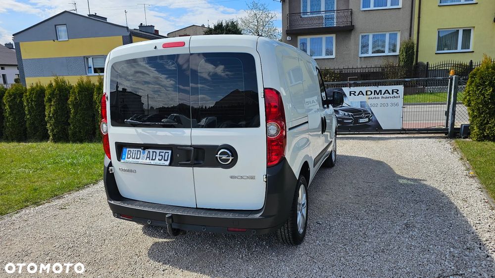 Opel Combo - 24