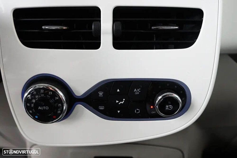 Renault Zoe (c/ Bateria) 41 kwh Intens - 37