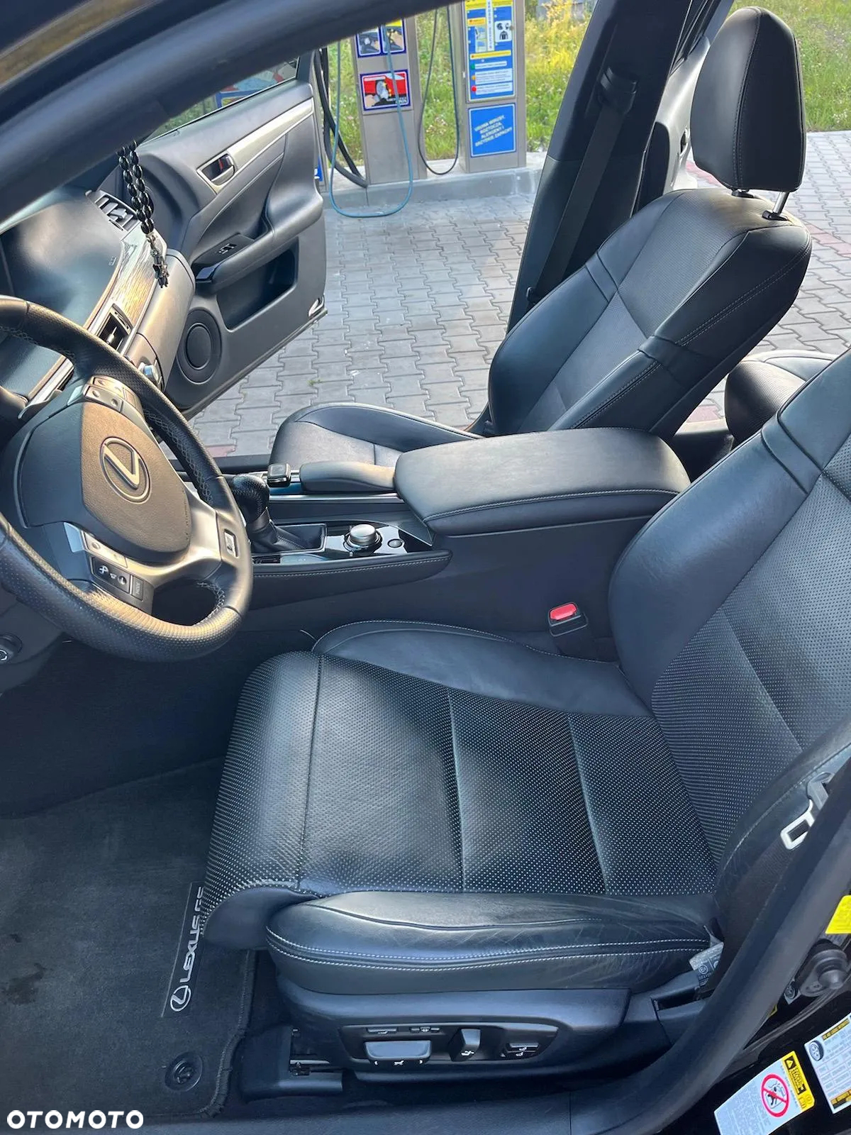 Lexus GS - 9