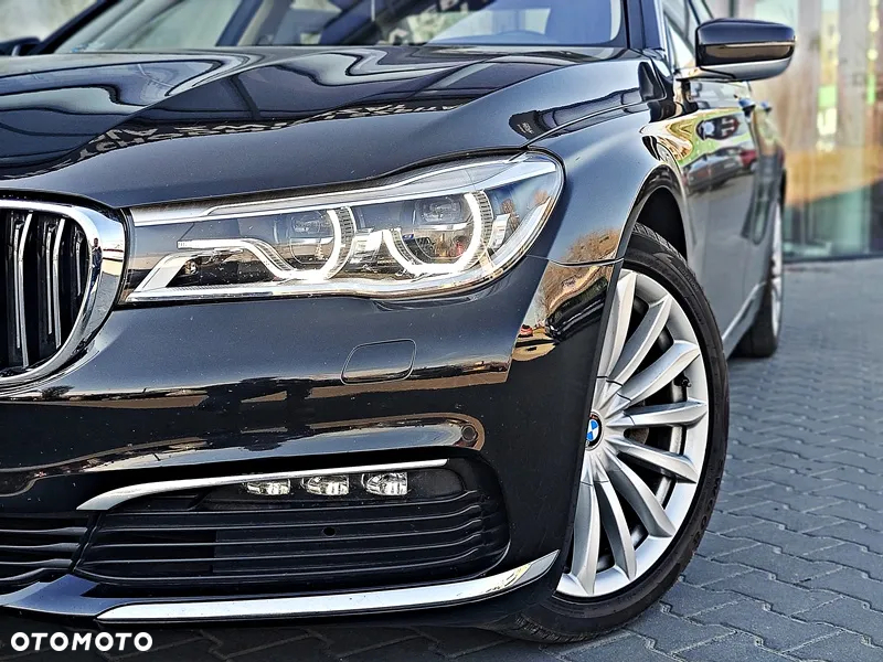BMW Seria 7 730d xDrive - 4