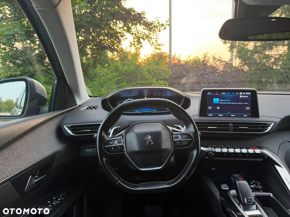 Peugeot 3008 BlueHDi 120 EAT6 Stop & Start Allure - 23