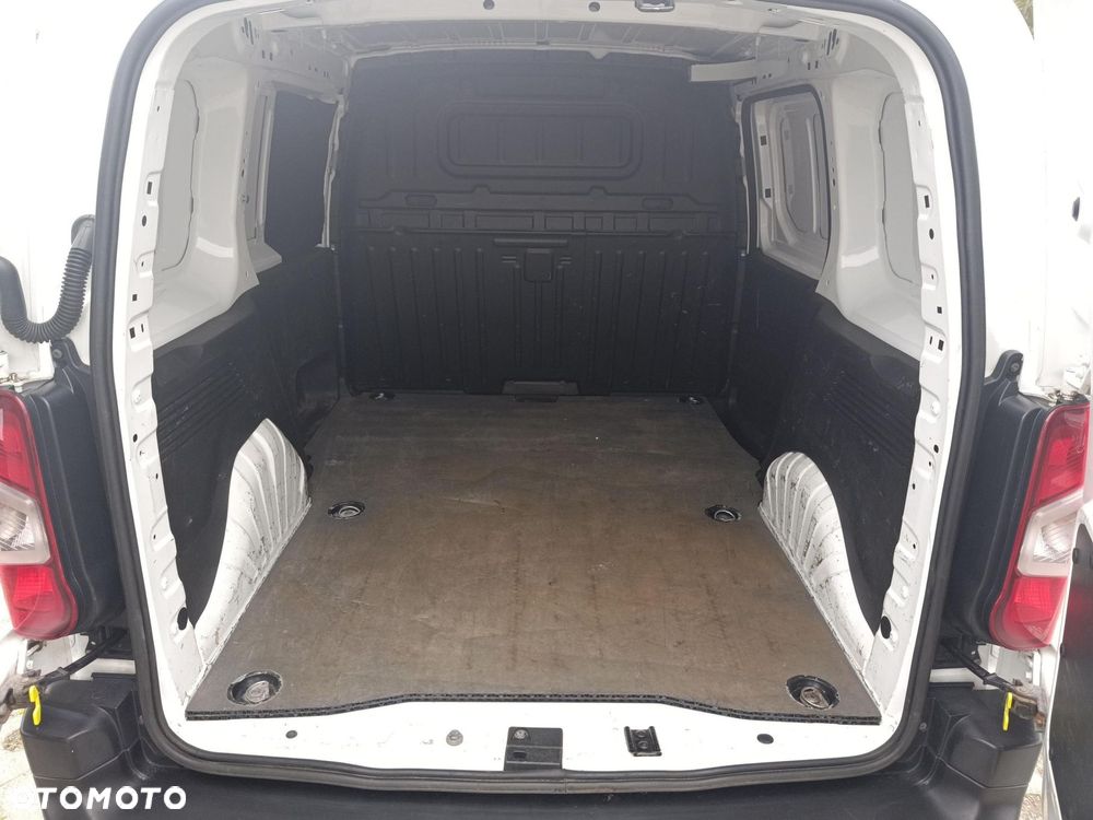 Toyota PROACE CITY - 15