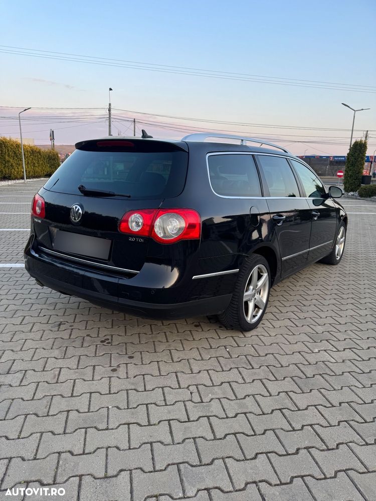 Volkswagen Passat - 2