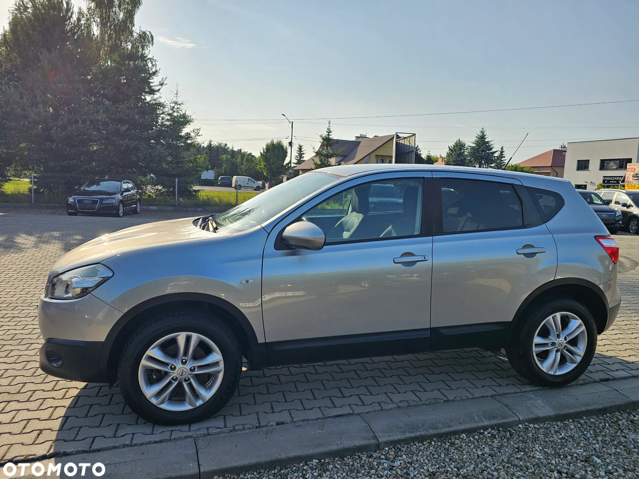 Nissan Qashqai - 4