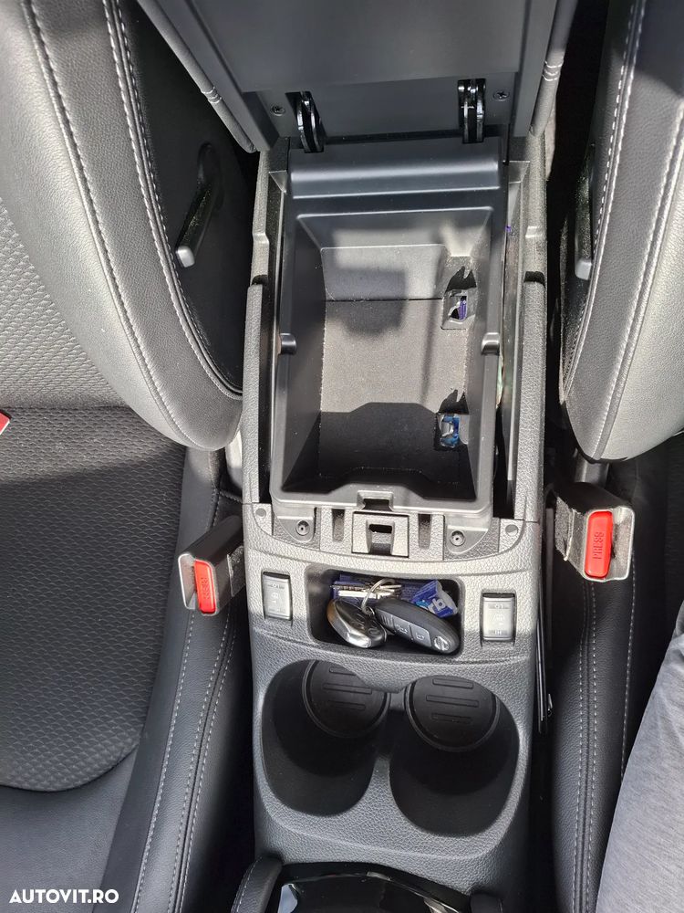 Nissan Qashqai 1.7 dCi Xtronic ALL-MODE 4x4i TEKNA - 35