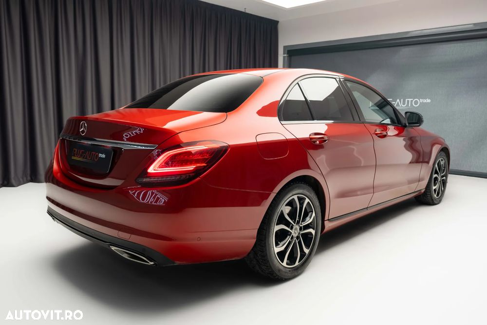 Mercedes-Benz C 180 9G-TRONIC Avantgarde - 3