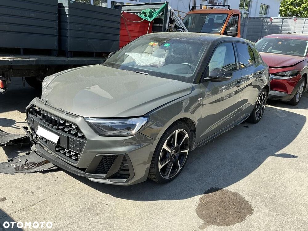 Audi A1 Sportback 30 TFSI S tronic S line - 2