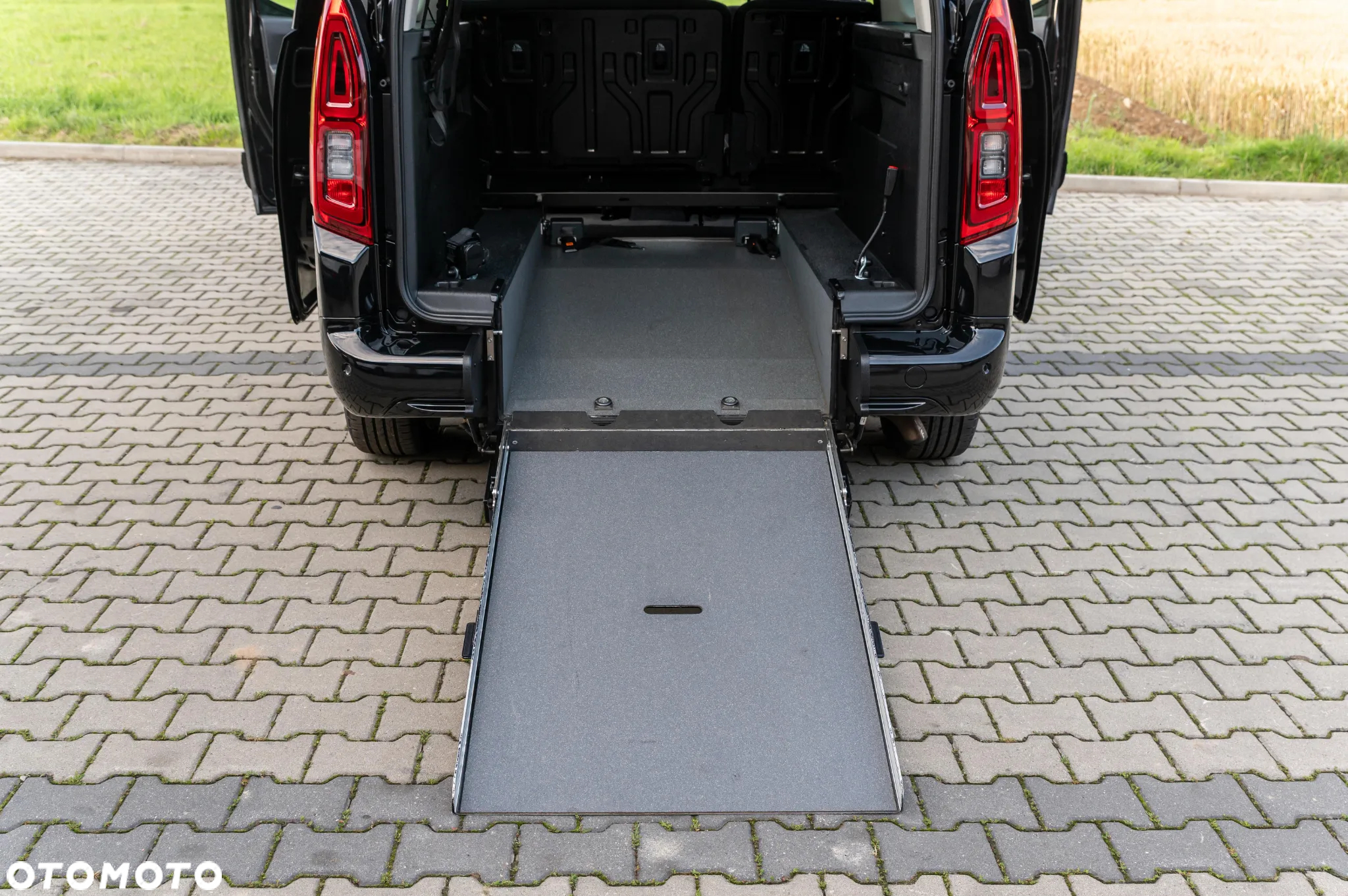 Toyota Proace City Verso 1.5 D-4D Business - 22