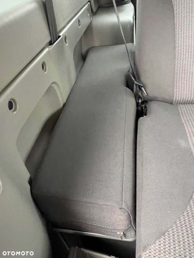 Opel Vivaro - 19