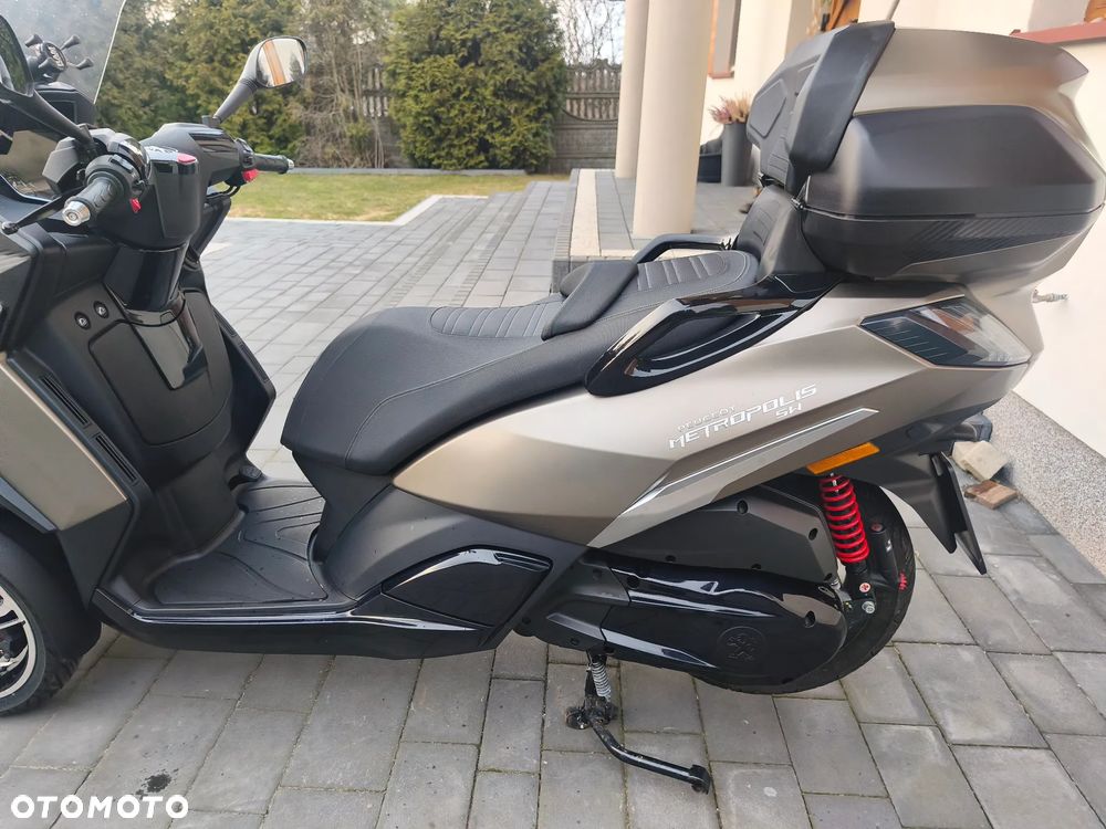 Peugeot Metropolis - 20