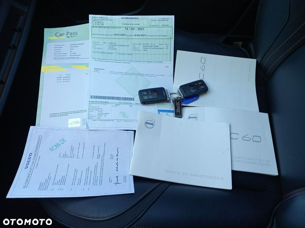 Volvo XC 60 D3 Ocean Race - 40