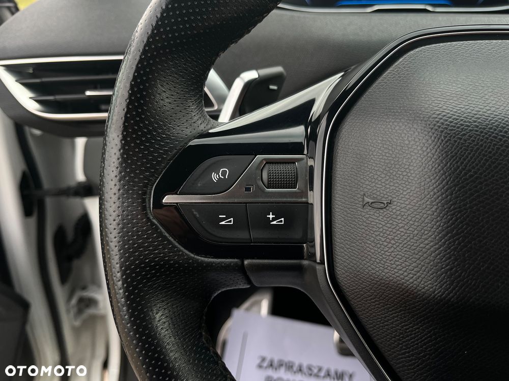 Peugeot 3008 - 8