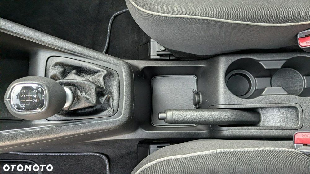 Kia Venga - 27