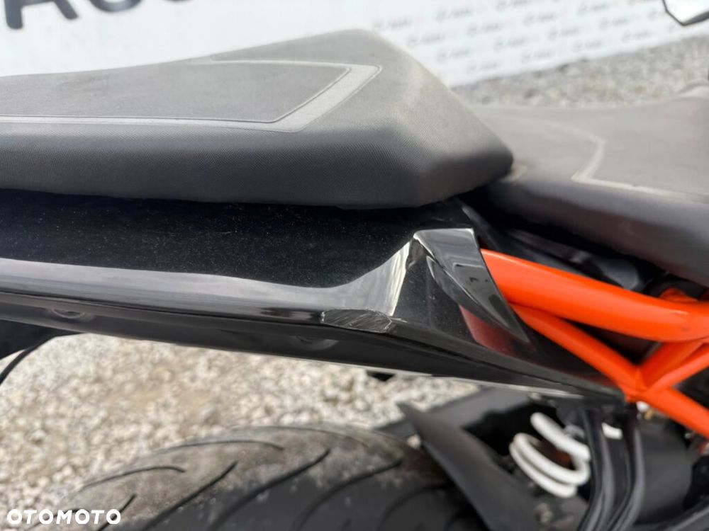 KTM Duke 125 - 13