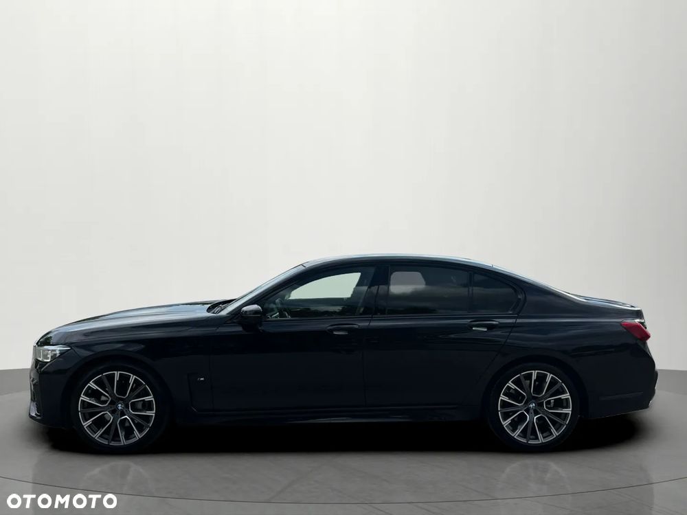 BMW Seria 7 730d xDrive mHEV - 7