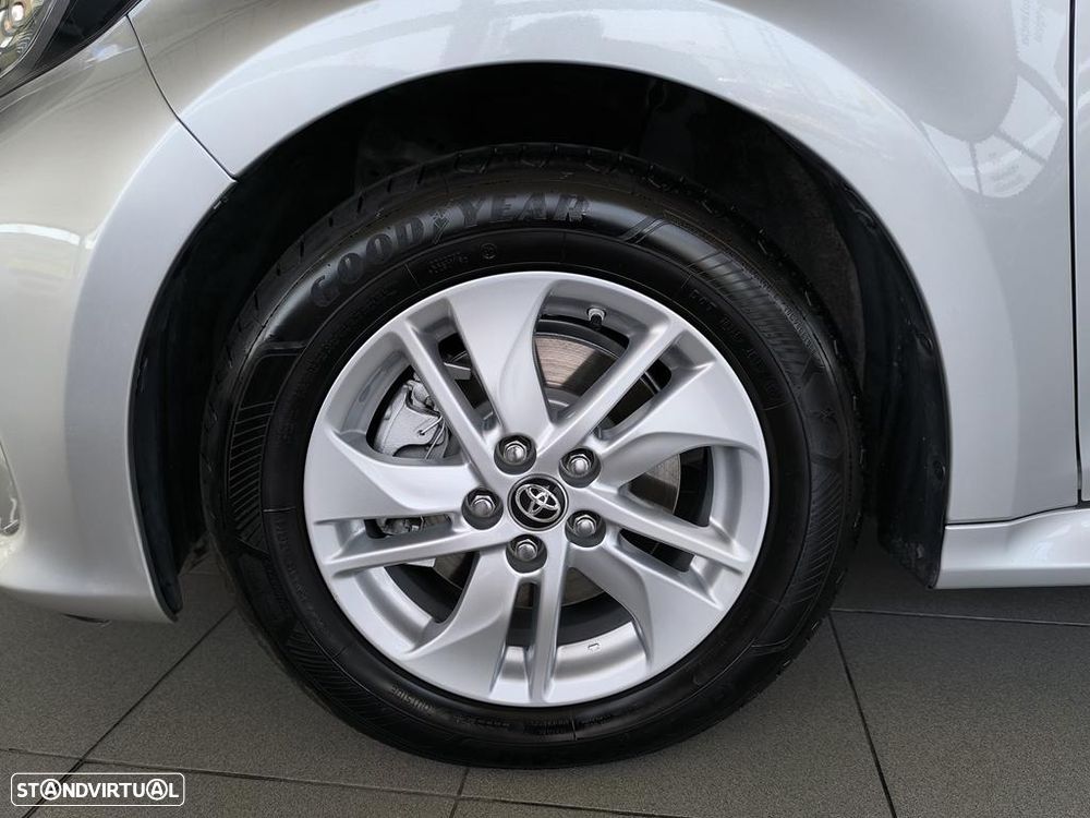 Toyota Yaris 1.5 HDF Comfort Plus - 36