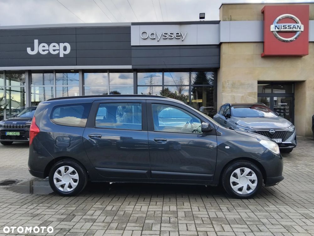 Dacia Lodgy 1.6 SCe Laureate S&S - 6