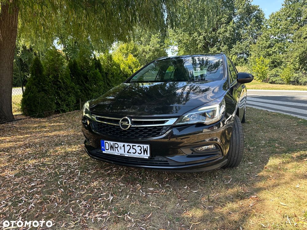 Opel Astra 1.4 T Elite - 9