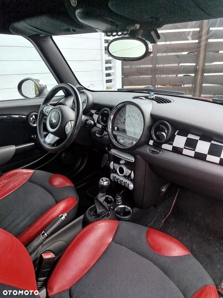 MINI Cooper S - 11