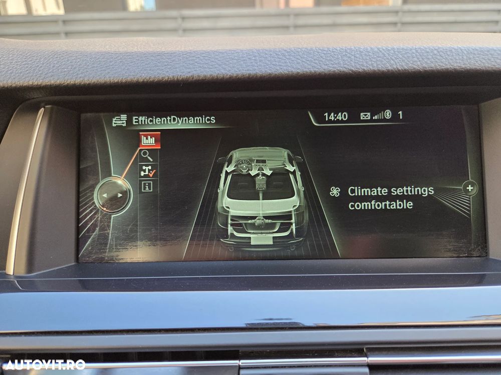 BMW Seria 5 520d xDrive - 25