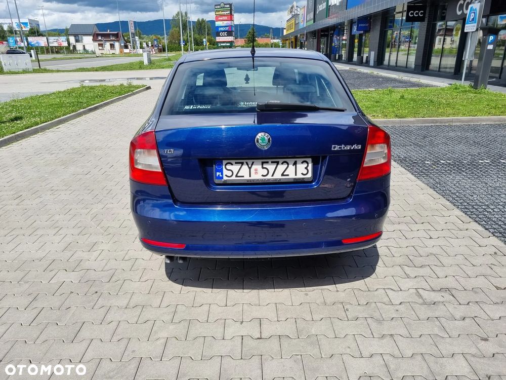 Skoda Octavia - 8