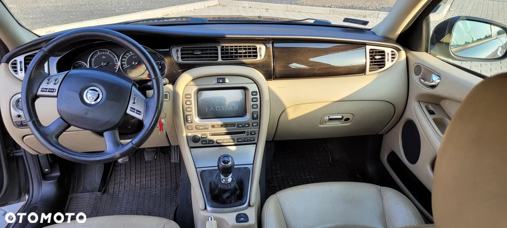 Jaguar X-Type 2.0 D Classic - 4