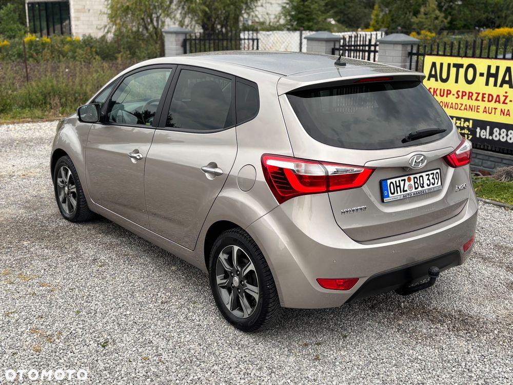 Hyundai ix20 - 21