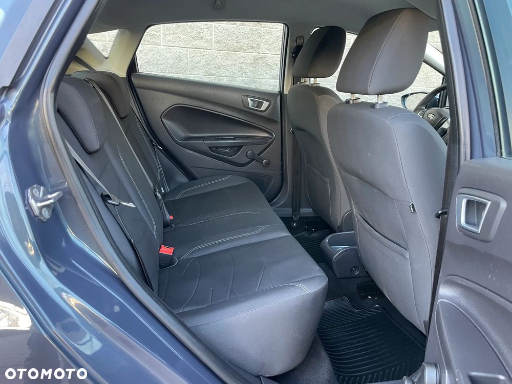 Ford Fiesta 1.25 Champions Edition - 15