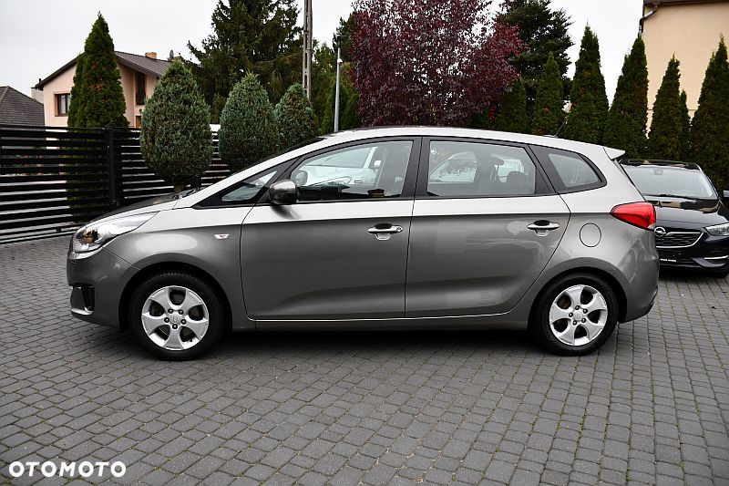 Kia Carens 1.6 GDI XL 7os - 26