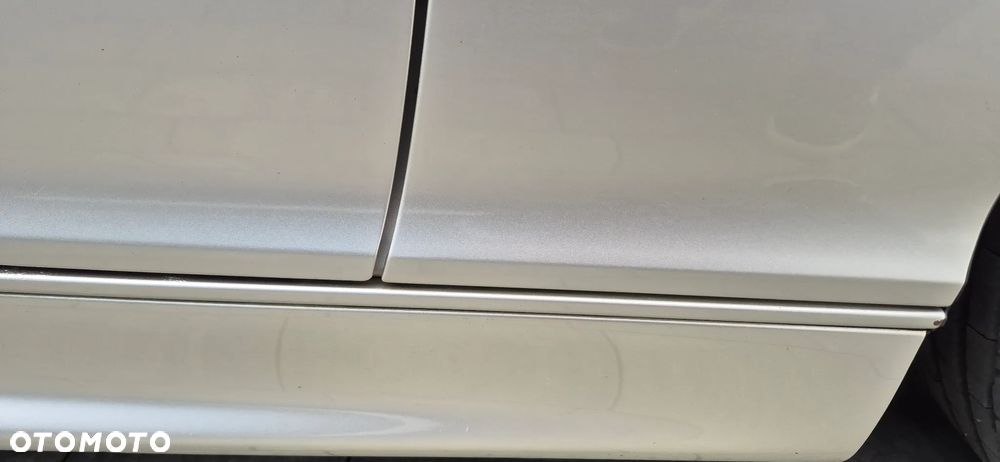 BMW Seria 3 325 Ci - 21