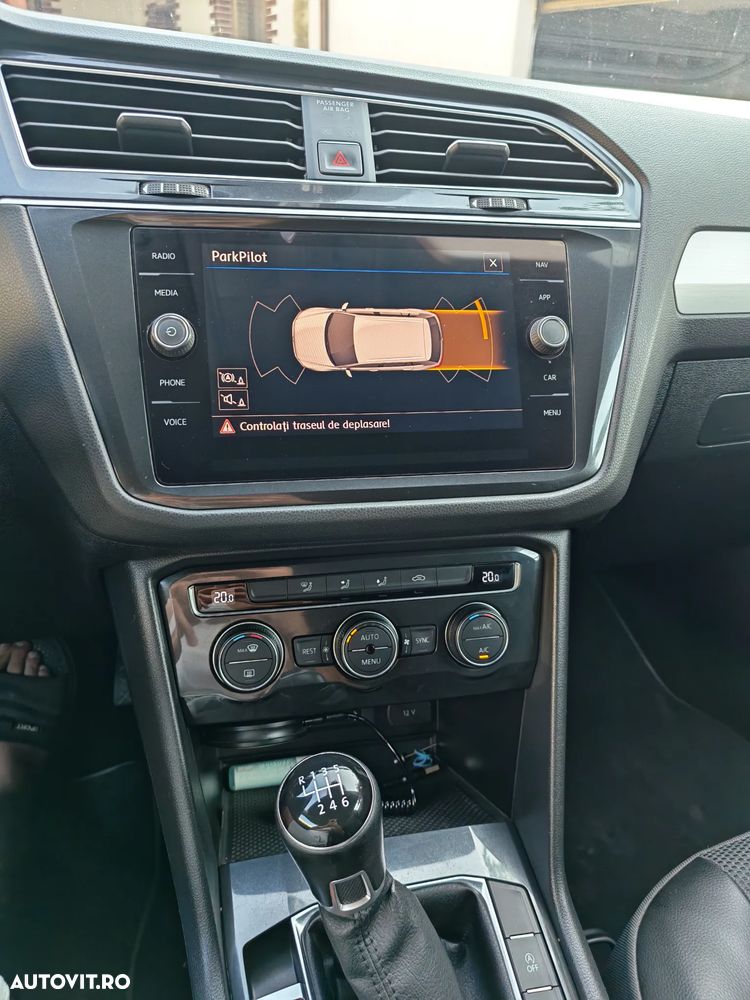 Volkswagen Tiguan 1.6 TDI SCR Comfortline - 16