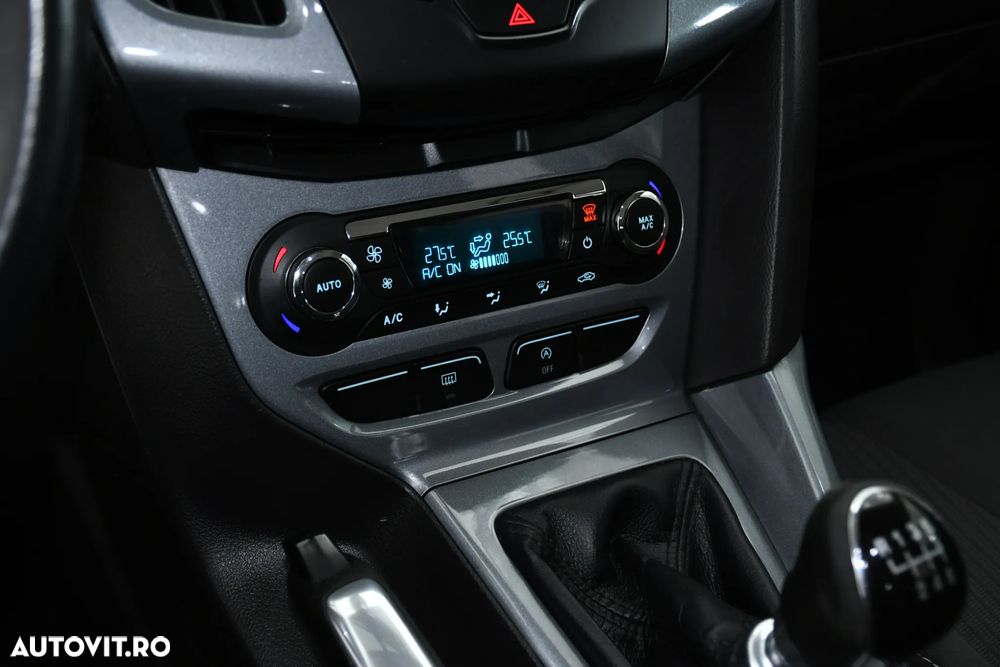 Ford Focus 1.6 TDCi DPF Start-Stopp-System Titanium - 7