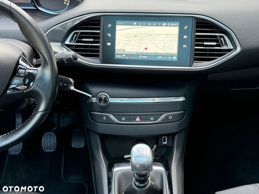 Peugeot 308 BlueHDi FAP 120 Stop & Start Allure - 28