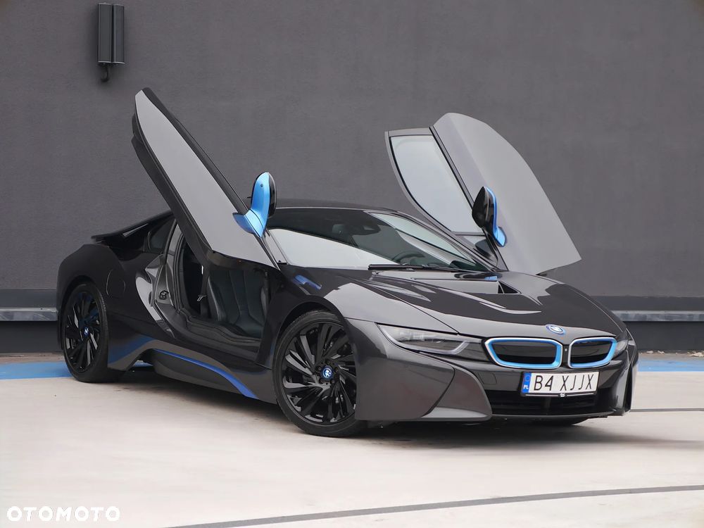 Używany BMW i8 2015 - 264 000 PLN, 85 861 km - Otomoto.pl