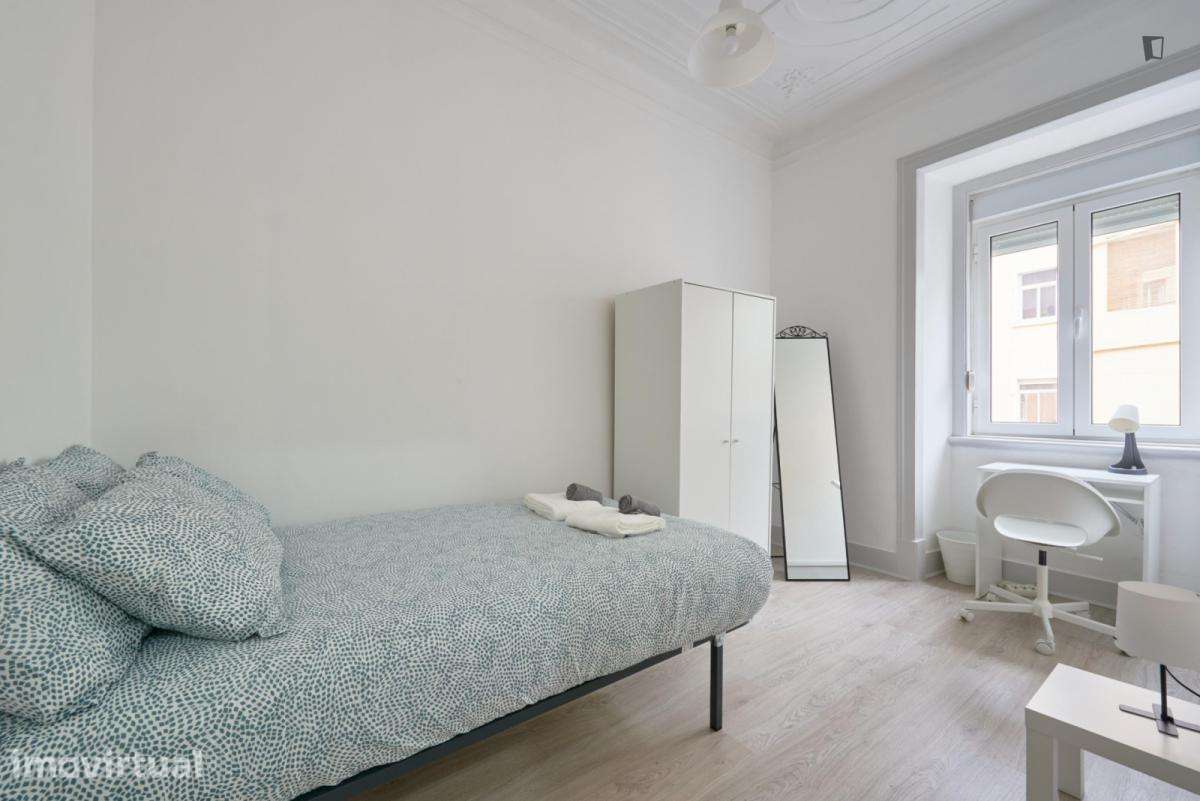 Quarto - localizado em Arroios Lisbon - Grande imagem: 5/60