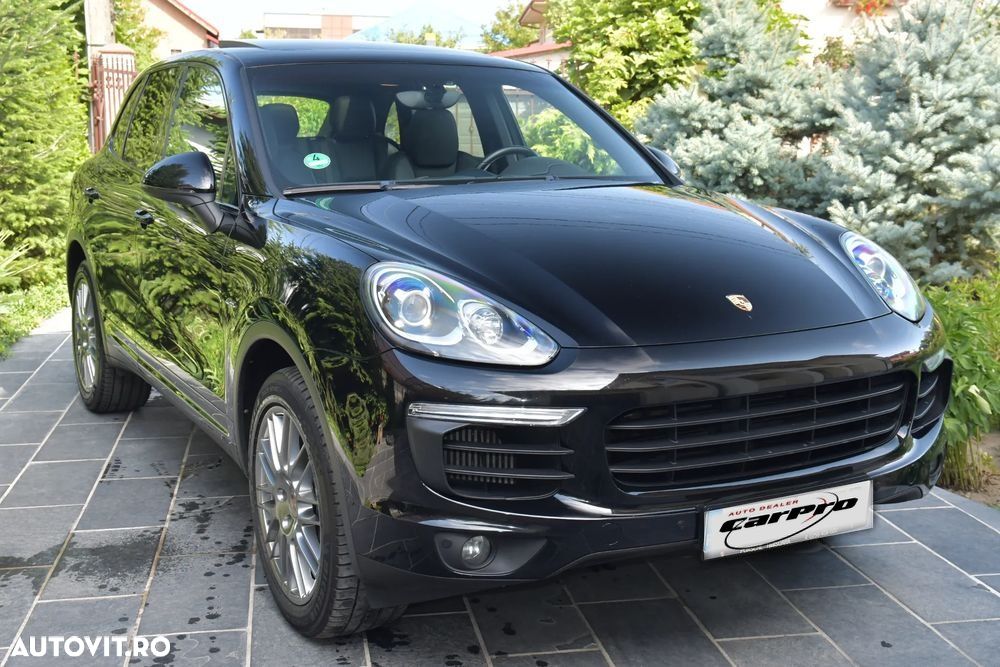 Porsche Cayenne - 12