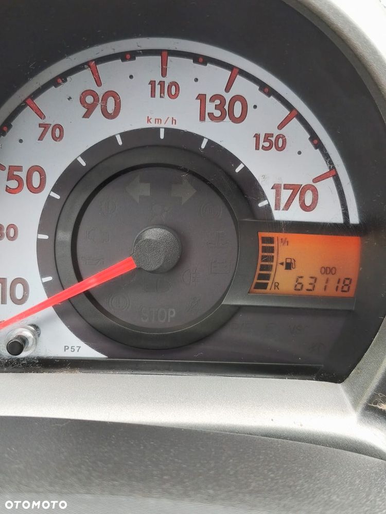Peugeot 107 - 11
