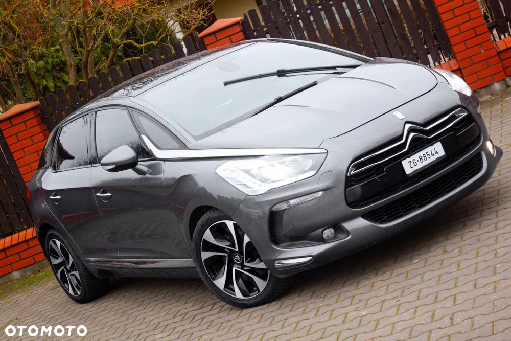 Citroën DS5 1.6 THP SportChic - 3