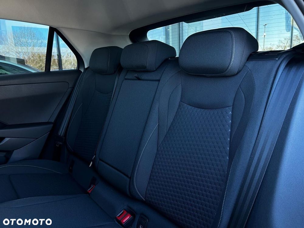 Volkswagen T-Roc - 7
