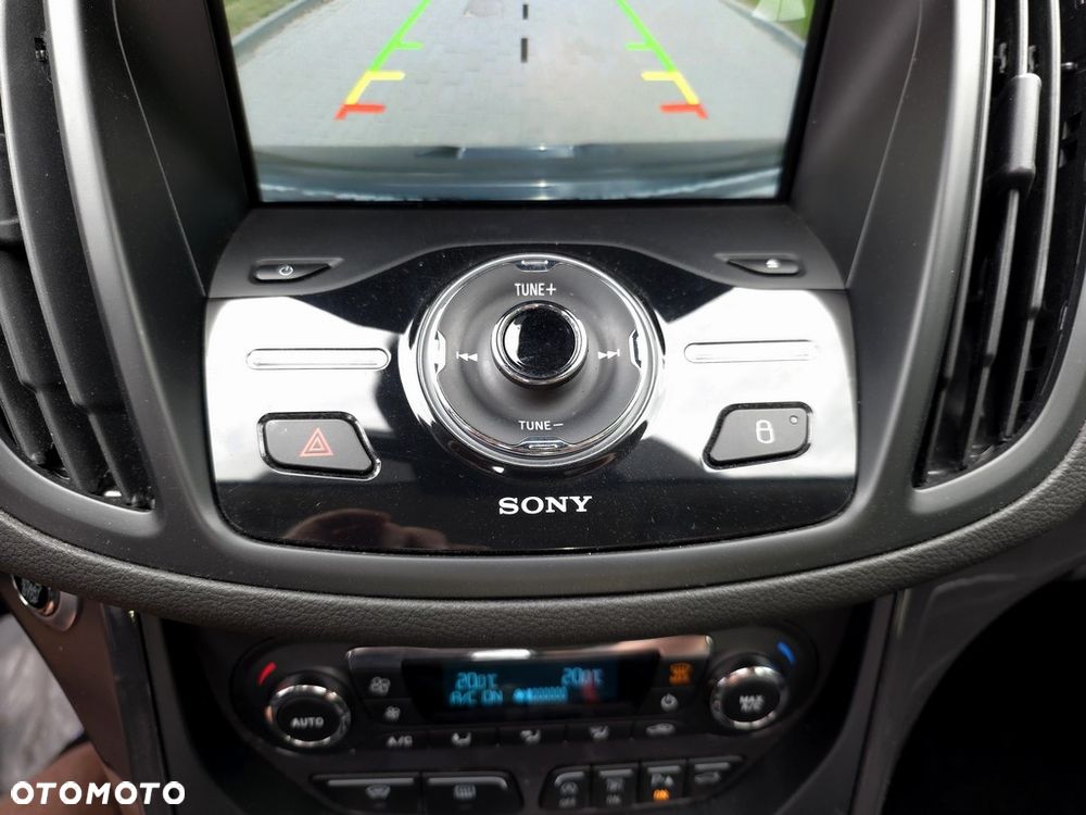 Ford Kuga 2.0 TDCi 4WD Titanium - 22