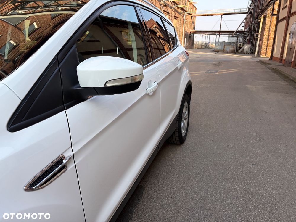 Ford Kuga 1.5 EcoBoost 2x4 Titanium - 7