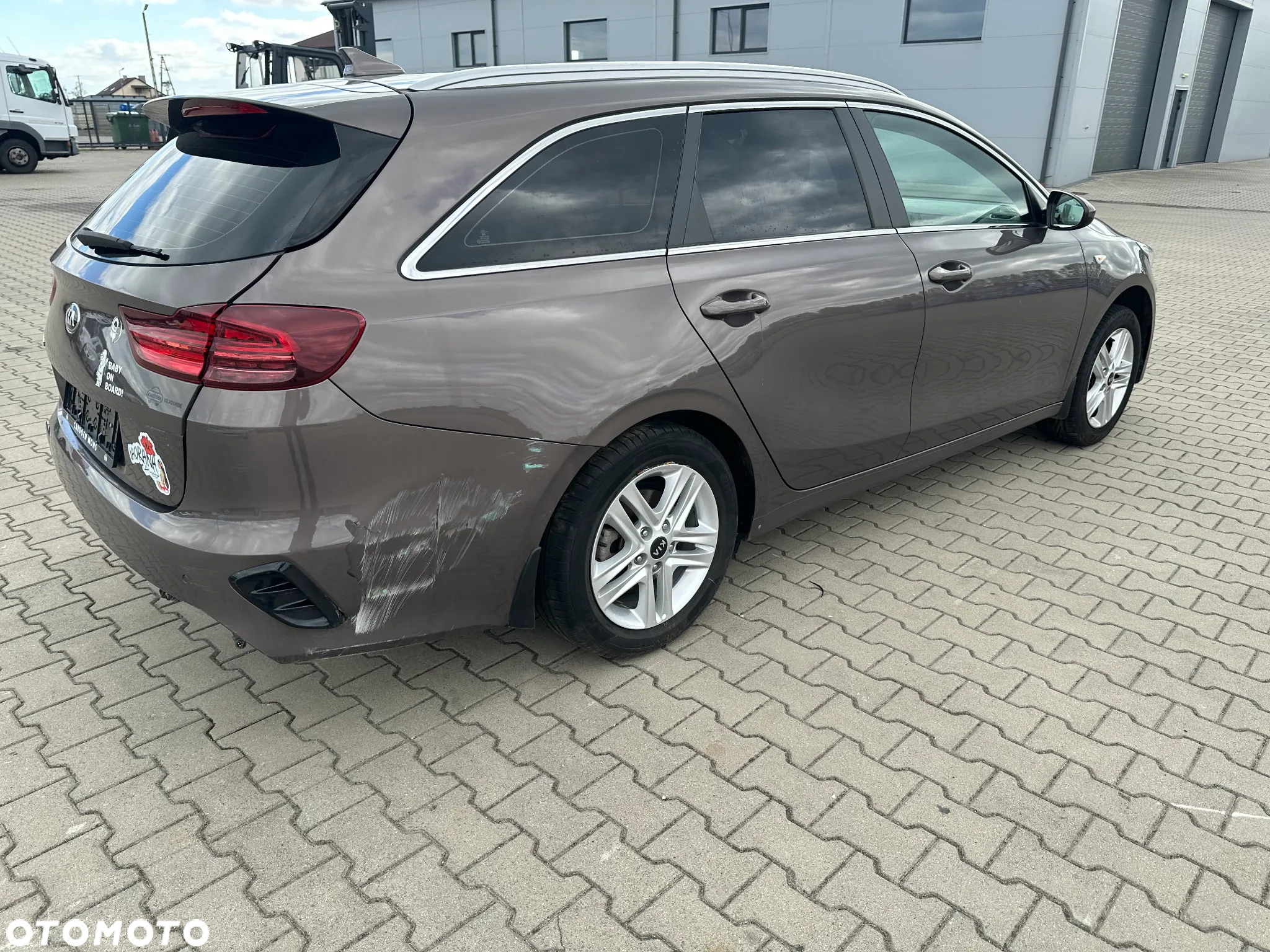 Kia Ceed 1.0 T-GDI 100 OPF Attract - 4